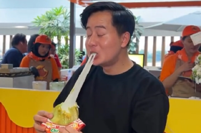 Menicipi Korean Coin Pancake di Bogor, Jajanan Viral dengan Keju Lumer di Plaza Jambu Dua Cheezy Coin 1