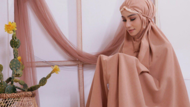 Mukena pink Sumber Foto Hijup