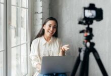 Konten kreator memproduksi konten marketing sumber mocaas tv blog